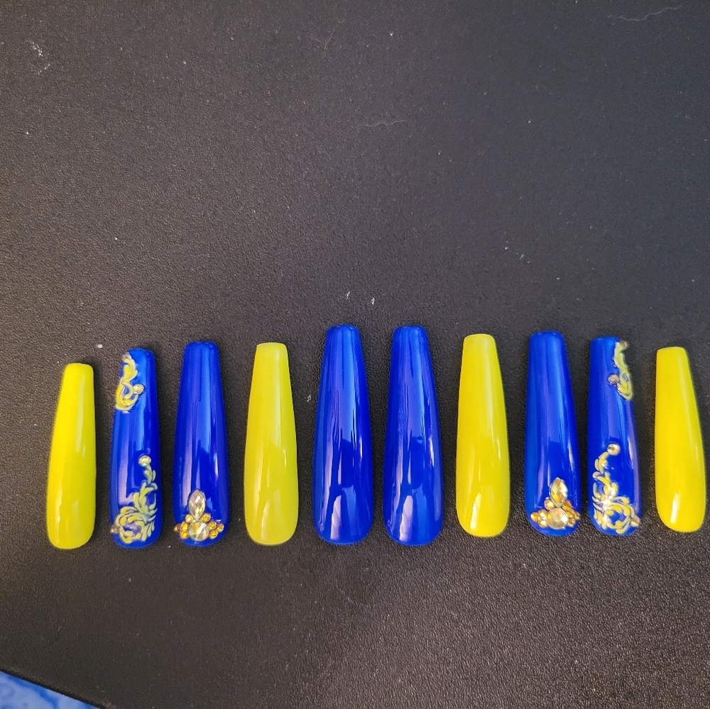 Handmade Press On Nails